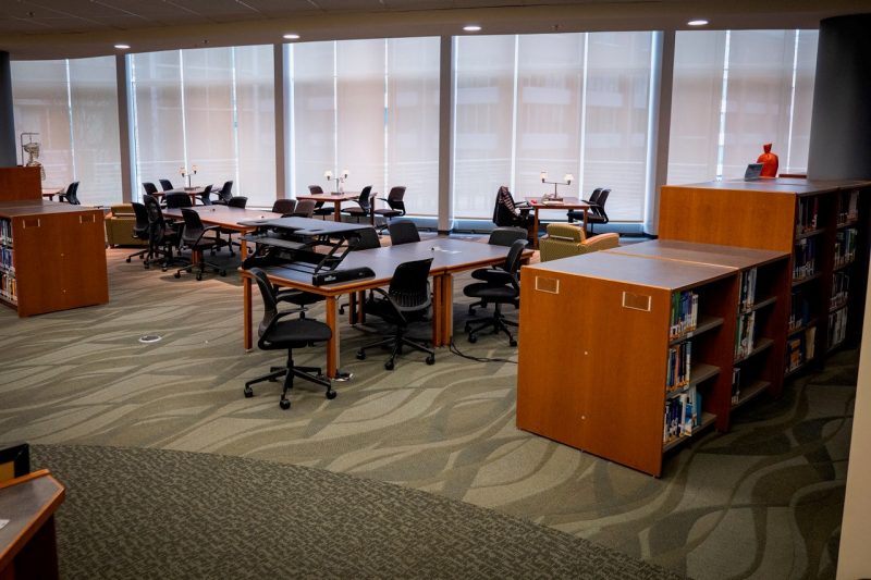 New tables and collaborative spaces within the library